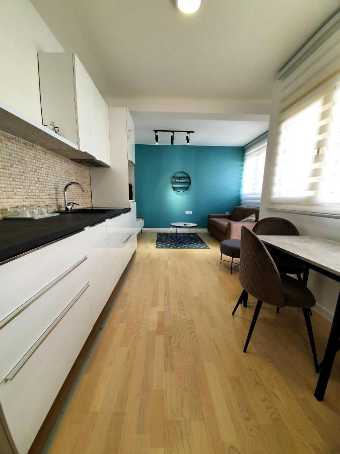 Aleksandar First Sea Line Apartment Bar Exteriér fotografie